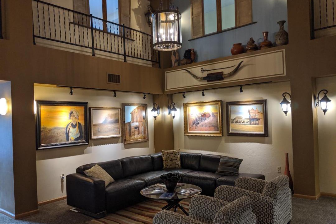 Photo of Livingroom in Enid