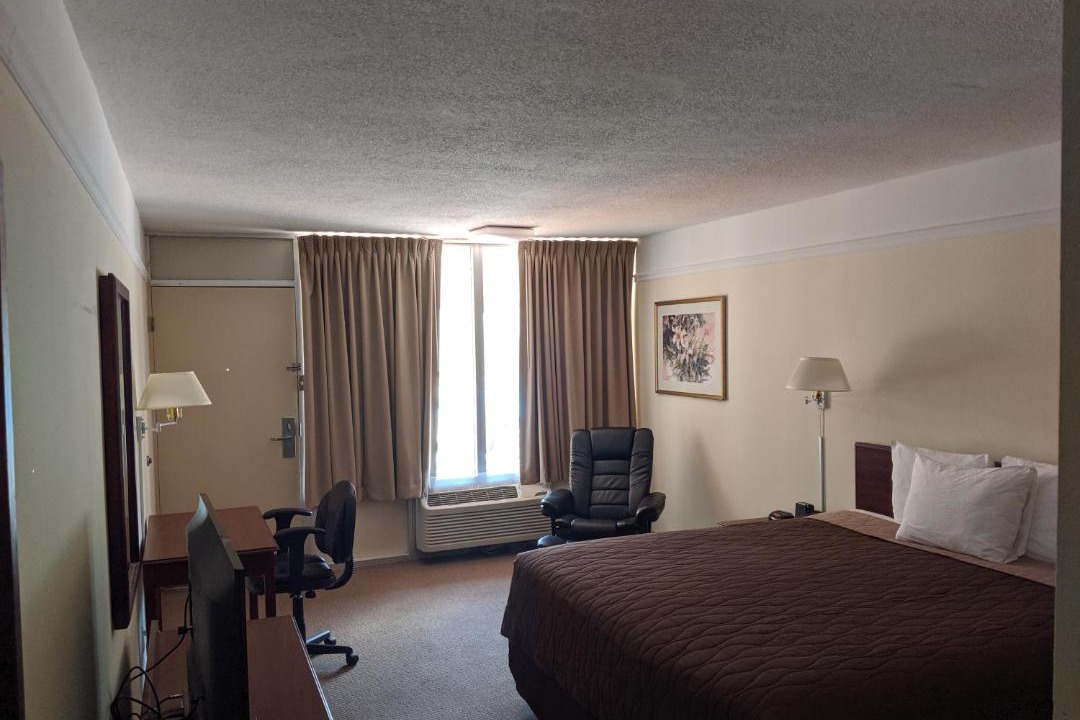 Photo of Bedroom in Enid