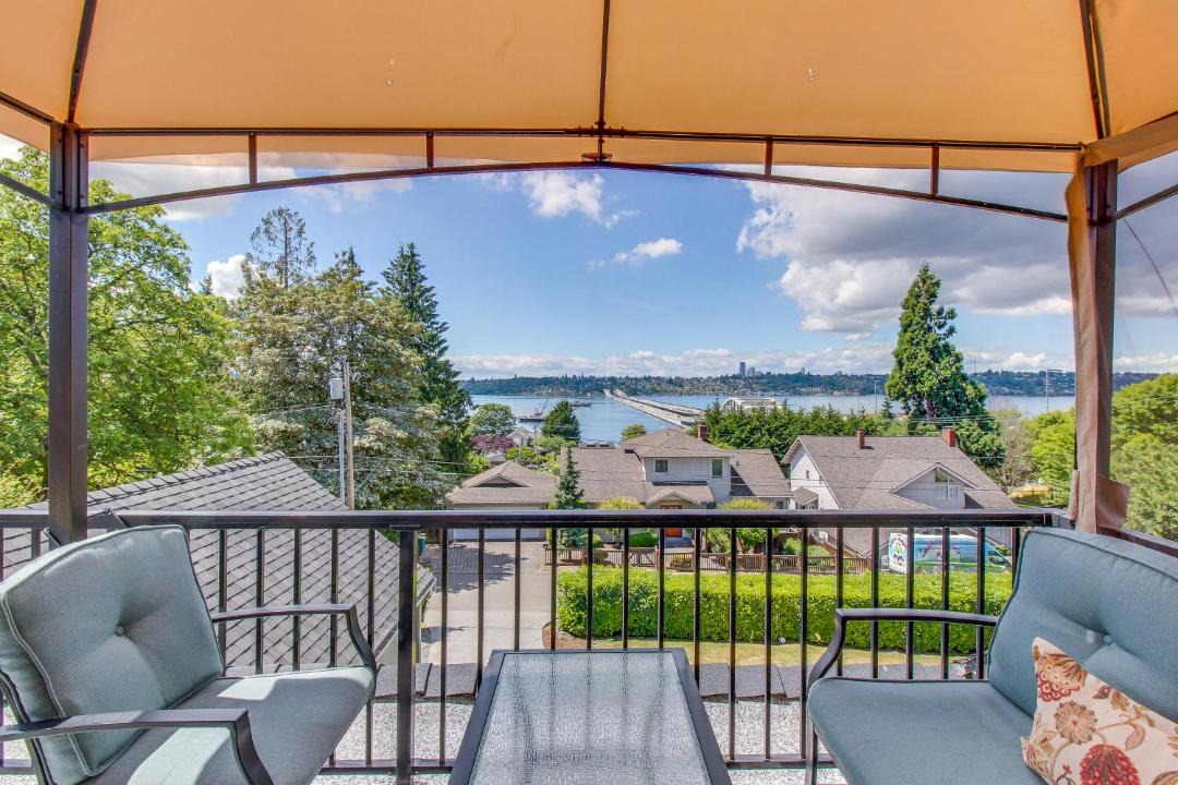 Photo of Others in Mercer Island
