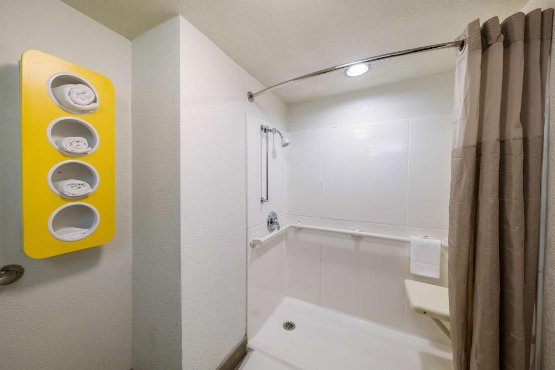 Photo of Bathroom in Farmers Branch