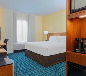 Fairfield Inn 