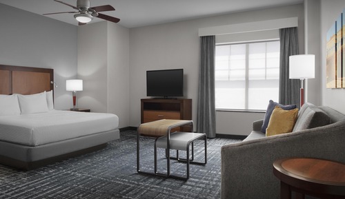 Studio, 1 King Bed, Accessible (Hearing)