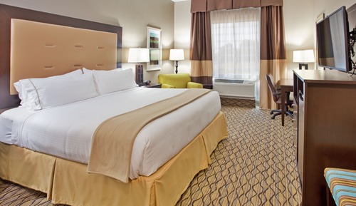 Standard Room, 1 King Bed, Accessible (Mobility)