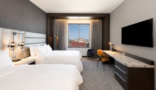 Deluxe Room, 2 Queen Beds, City View