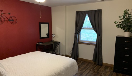 Apartment (B)
