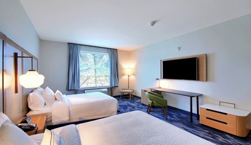 Room, 2 Queen Beds, Hearing Accessible (Transfer Shower & Accessible Bathtub)