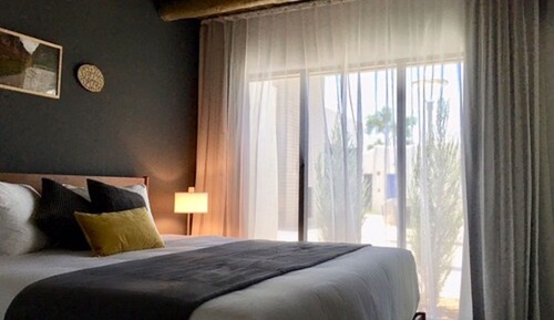 Suite, 1 King Bed with Sofa bed