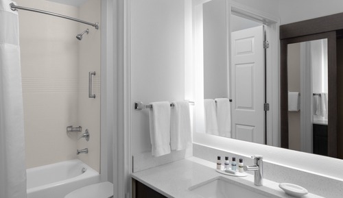 Suite, 2 Bedrooms