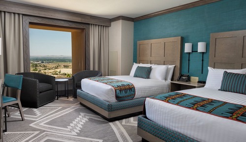 Deluxe Room, 2 Queen Beds, Accessible