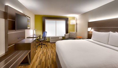 Standard Room, 1 King Bed