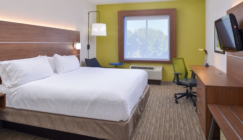 Suite, 1 King Bed, Accessible (Comm Access)