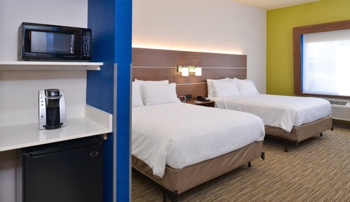 Standard Room, 2 Queen Beds, Accessible (Mobility Accessible)