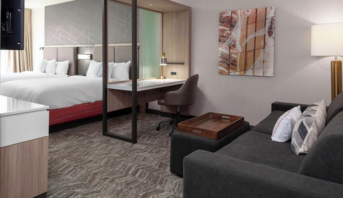 Suite, Multiple Beds, Hearing Accessible