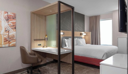 Suite, Multiple Beds