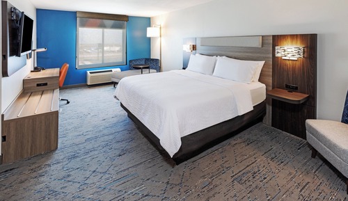 Standard Room, 1 King Bed