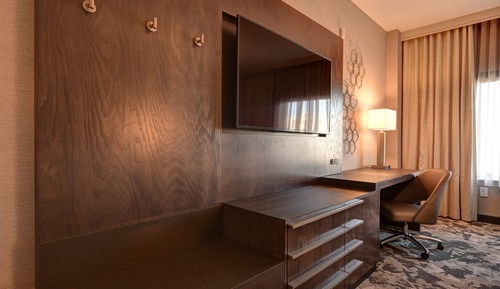 Suite 1 King Bed Accessible