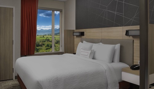 Suite, Multiple Beds, Accessible Bathtub