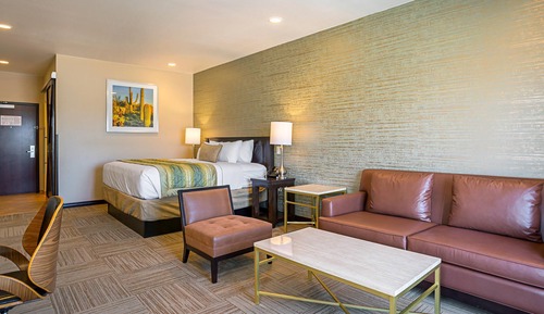 Suite, 1 King Bed with Sofa bed, Accessible, Non Smoking