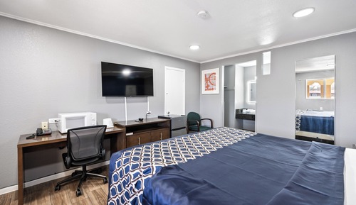 Room, 1 King Bed, Non Smoking