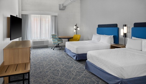 Room, 2 Queen Beds, Accessible (Roll-In Shower)