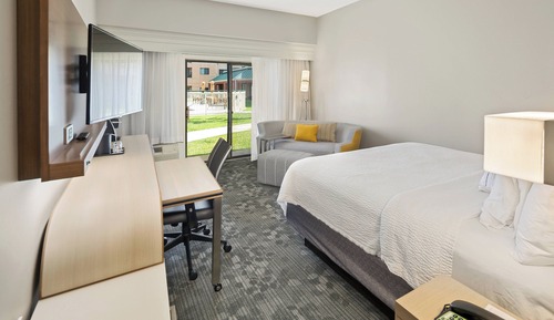 Room, 1 King Bed with Sofa bed (Mobility Accessible, Tub)