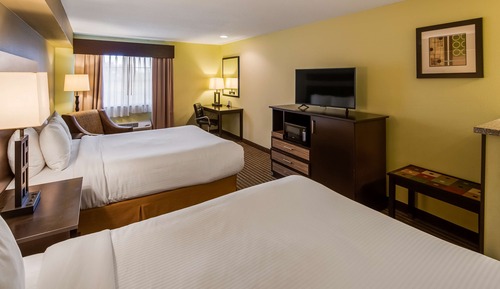 Standard Room, 2 Queen Beds, Non Smoking, Refrigerator & Microwave