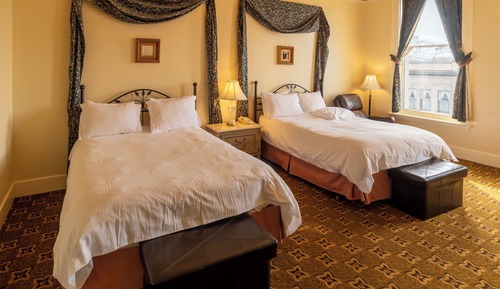 Double Room, 2 Queen Beds