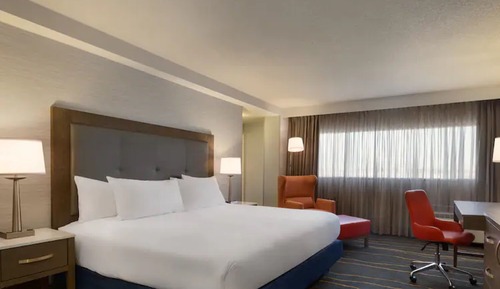 One King Bed, Non-Smoking