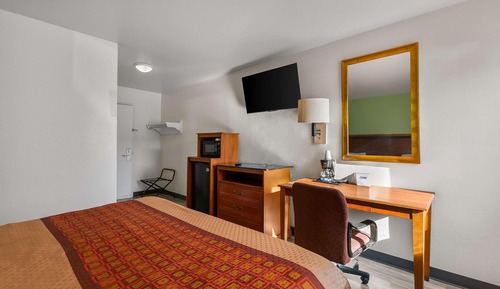 Room, 1 King Bed, Non Smoking