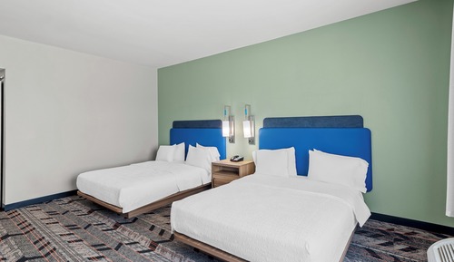 Room, 2 Queen Beds, Accessible, Non Smoking