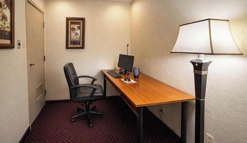 Room, 2 Queen Beds, Accessible Bathtub, Non Smoking (Mobility, Refrigerator, Microwave)