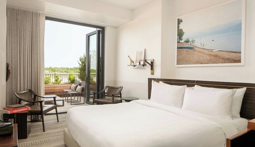Room, 1 King Bed, Mobility Accessible (Terrace with Roll-In Shower)