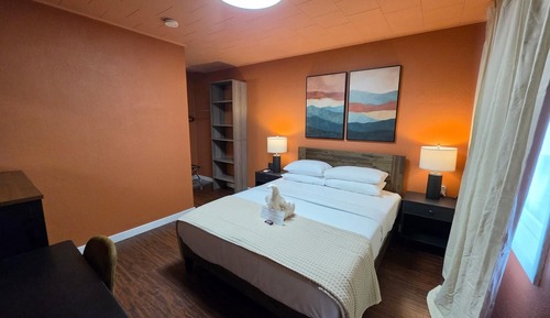 Deluxe Single Room, 1 Queen Bed