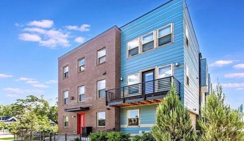 Three-Bedroom Townhouse