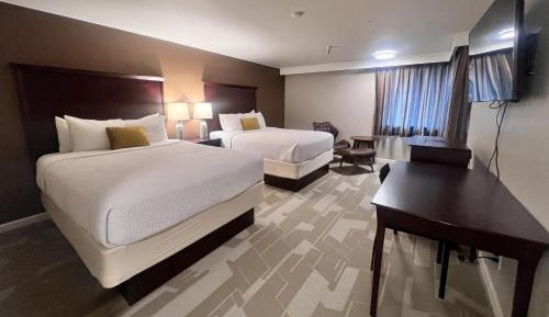 Queen Room with Two Queen Beds - Non-Smoking
