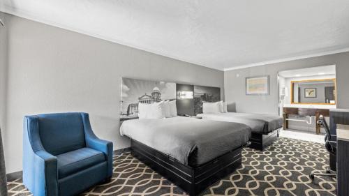 Queen Room with Two Queen Beds - Non-Smoking