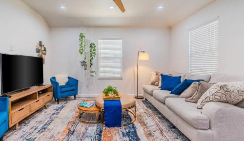 Three-Bedroom Vacation Home 