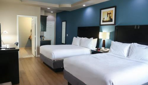 Queen Room with Two Queen Beds
