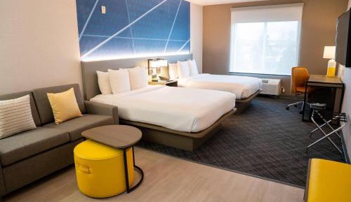 Suite with Two Queen Beds - Disability Access/Non-Smoking