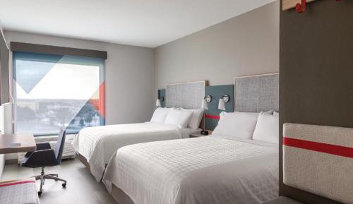 Standard Queen Room with Two Queen Beds