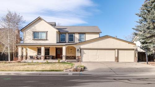 Six-Bedroom House