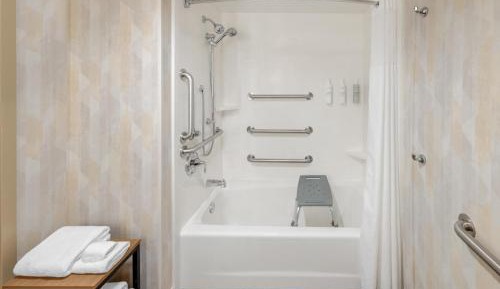 King Room - Mobility Access/Non-Smoking