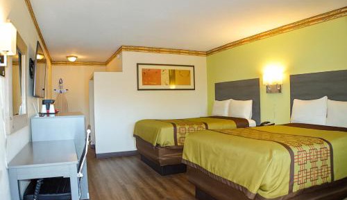 Double Room with Two Double Beds - Non-Smoking