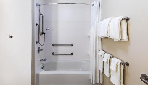 King Room - Mobility Access/Hearing Accessible