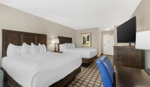Queen Room with Two Queen Beds - Non-Smoking
