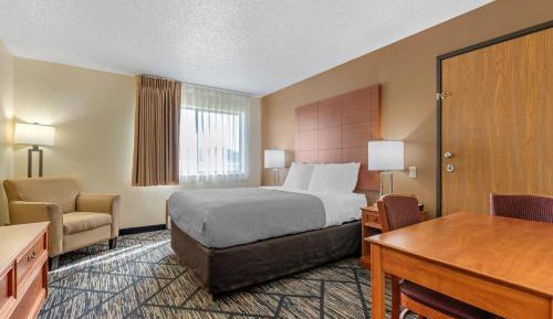 Queen Room - Accessible/Nonsmoking