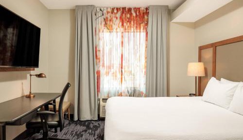 One-Bedroom King Suite with Sofa Bed