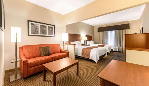 Suite with Two Double Beds - Accessible/Non-Smoking