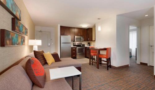 One-Bedroom Suite