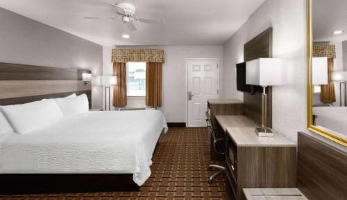 King Room - First Floor/Non-Smoking